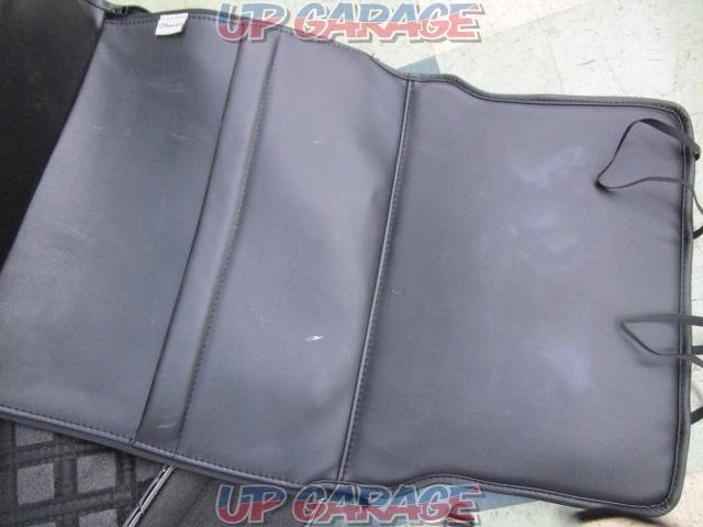 Clazzio
Quilting type
Seat Cover-07