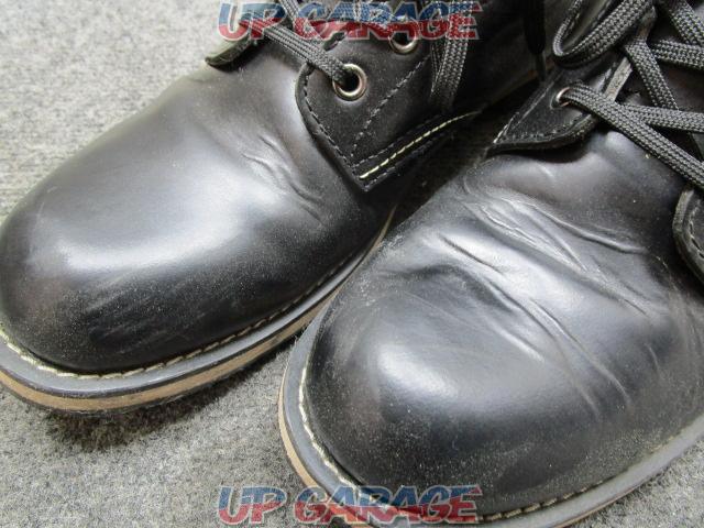 MOTORHEAD
Leather boots-02