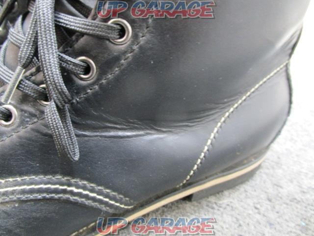 MOTORHEAD
Leather boots-03