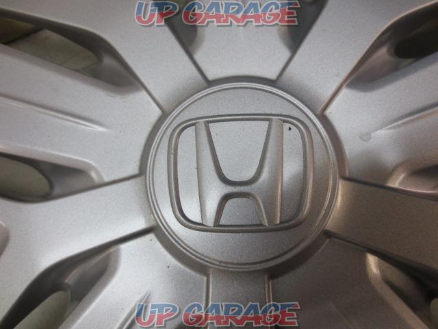 Honda genuine
15 inch wheel cover fit GK3-03