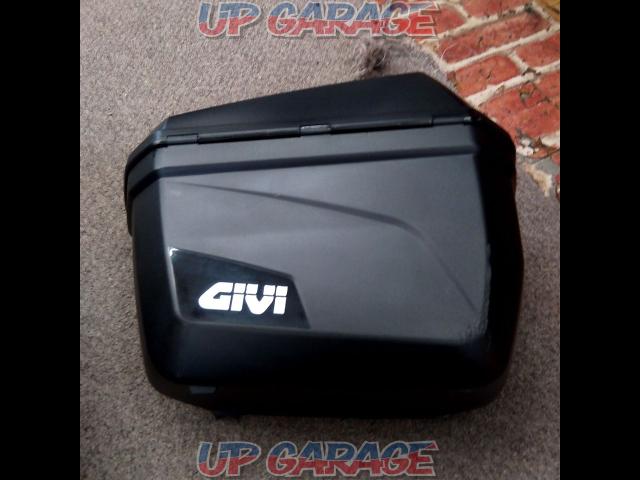 GIVI E22N サイドボックス-03