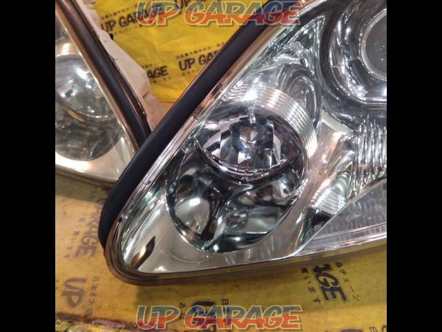 Toyota genuine
Celsior
30 series
Late genuine headlight
Right and left-06
