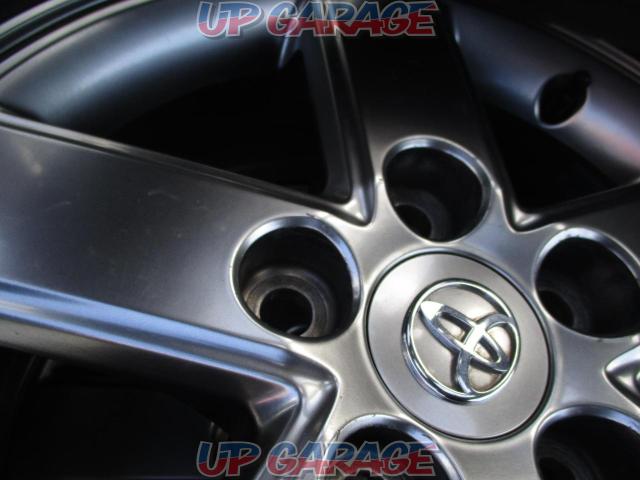 Toyota genuine
NOAH/VOXY/AZR60 genuine wheels + BRIDGESTONE (Bridgestone)
BLIZZAK
VRX3-02