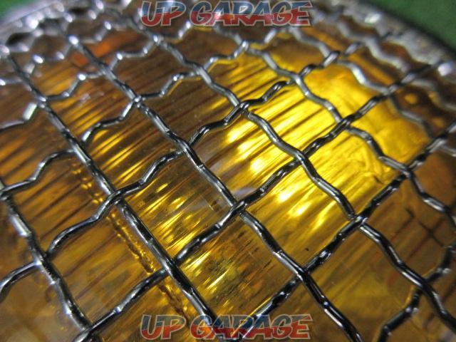 Manufacturer unknown sealed beam/yellow lens headlight-06