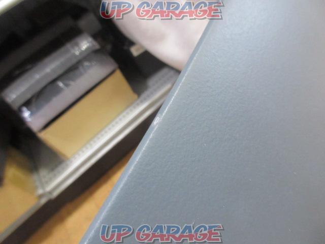 Manufacturer unknown 200 series Hiace
Type 4 standard
FRP made bad face bonnet-06