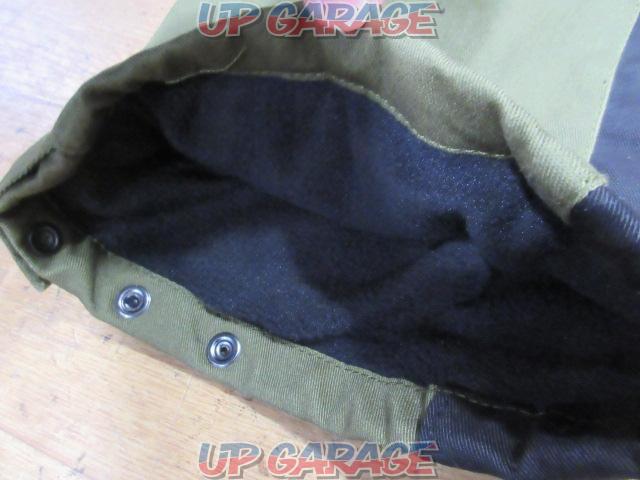 urbanism stretch cargo pants
3L size
UNP-116-04