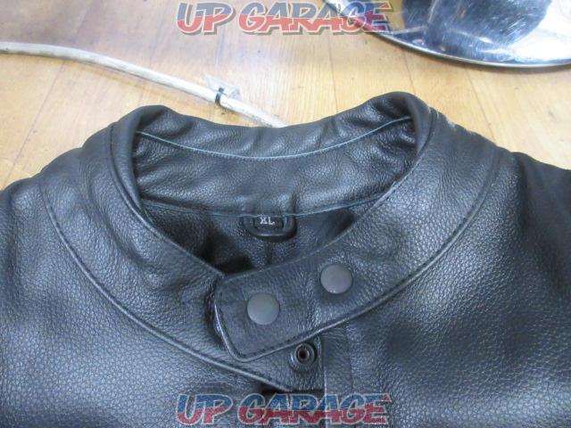 Manufacturer unknown leather jacket
XL size-05