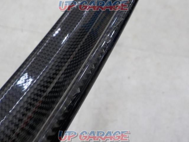 Unknown Manufacturer
Carbon roof spoiler-06