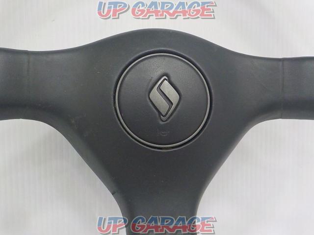 Nissan genuine Skyline/HCR32
Genuine leather steering wheel-04