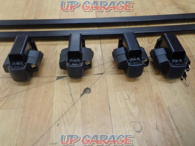 THULE (Thule)
Based carrier
* Roof rail equipped car-04
