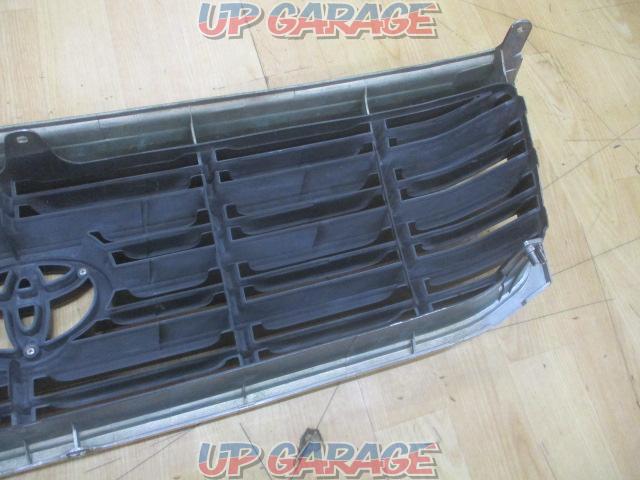 Genuine Toyota Land Cruiser 100 (Lancle 100) Early genuine front grill-08
