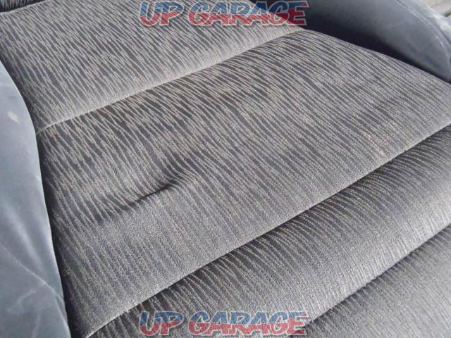 Toyota
Alphard
ANH20 / 25
Second seat
Right and left-09