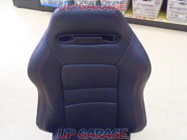 RECARO
SR3
+
Leather seat cover-02