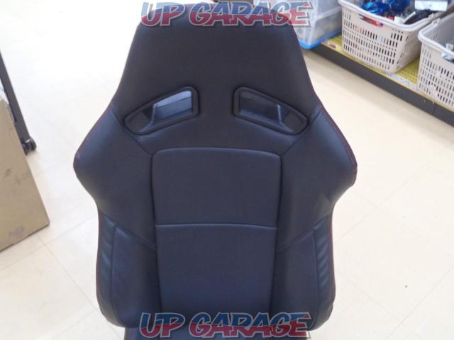RECARO
SR-7F
GK100
+
With manufacturer unknown seat cover-02