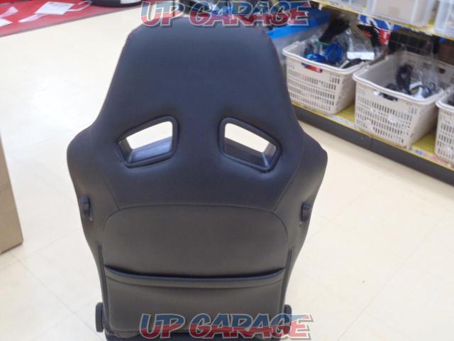 RECARO
SR-7F
GK100
+
With manufacturer unknown seat cover-07