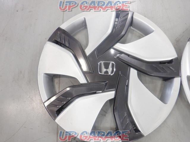 Honda
Original wheel cap-04