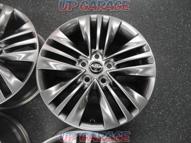 Toyota Genuine
40 series Alphard Z grade genuine wheels-05