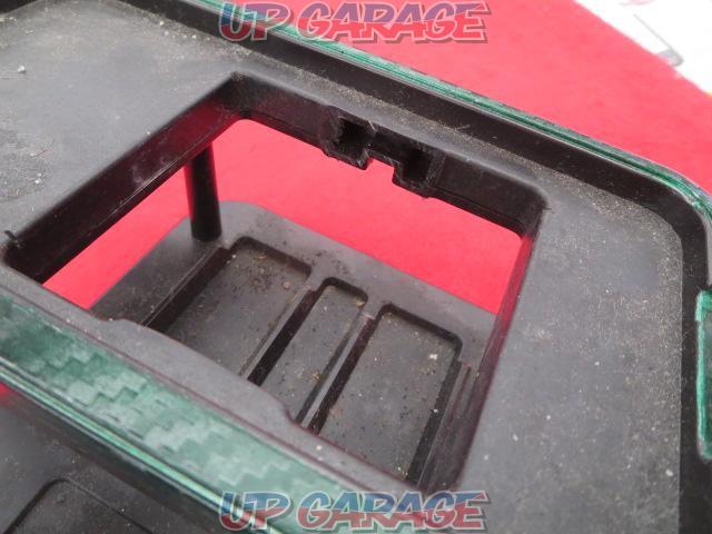 CAR-MATE
200 series for Hiace
Drink table
NZ593-03