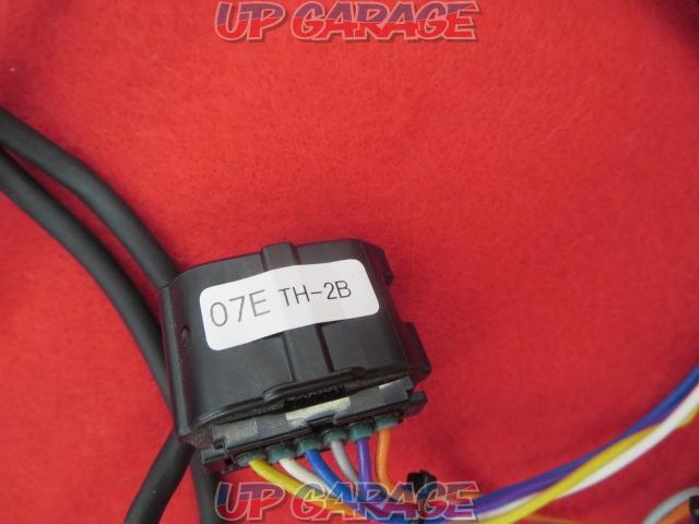 Pivot
3drive
Throttle controller
+
TH-2B-04