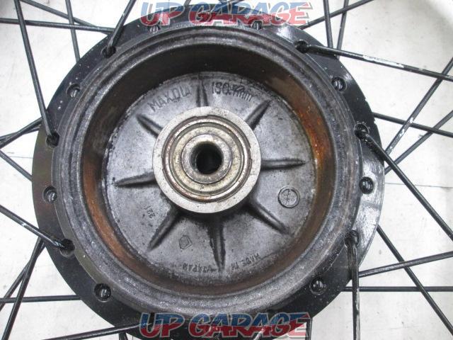 Wakeari
RK
EXCEL
Spoke wheels
18 X 3.00
(18XMT3.00)-02
