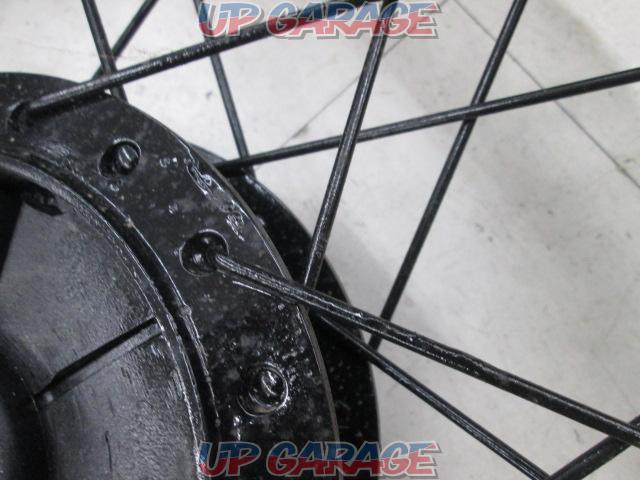 Wakeari
RK
EXCEL
Spoke wheels
18 X 3.00
(18XMT3.00)-08