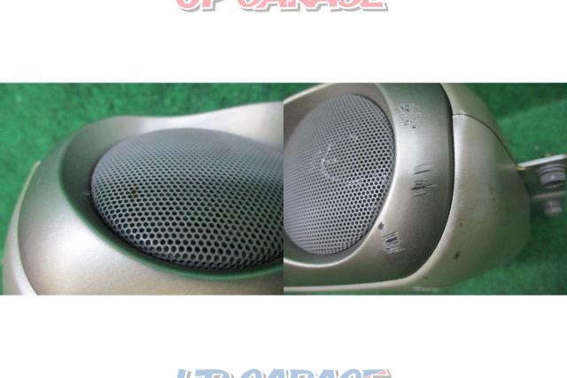 SUZUKI genuine option
Roof mount speaker
FSP-88-10