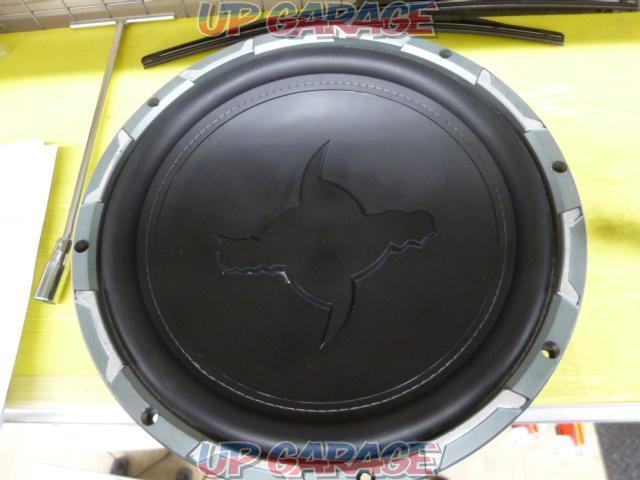 MTX
TR 4512 - 04
Subwoofer speakers-02