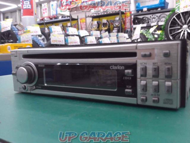 Clarion
DB265S
CD deck-02