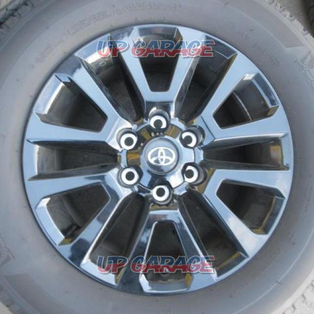 Toyota genuine
150 series Land Cruiser Prado
Black edition genuine wheels + MICHELIN
LATITUDE
TOUR-02