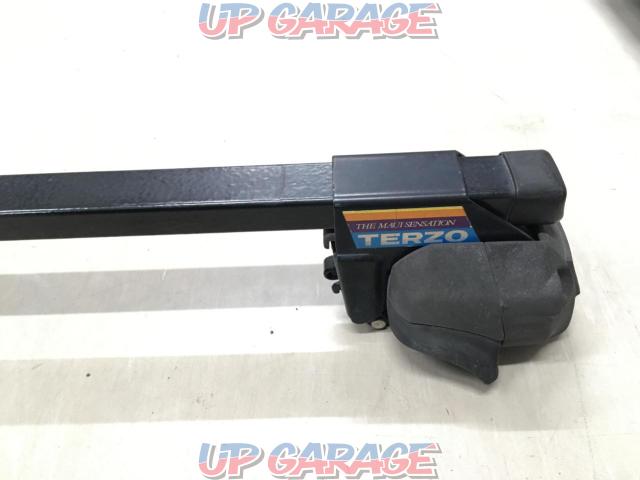 TERZO
Roof rail vehicles based carrier
(EB3
+
EF11)-04