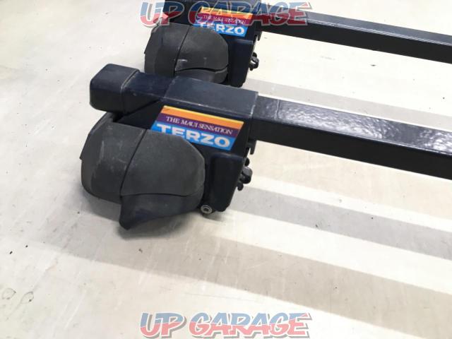 TERZO
Roof rail vehicles based carrier
(EB3
+
EF11)-05