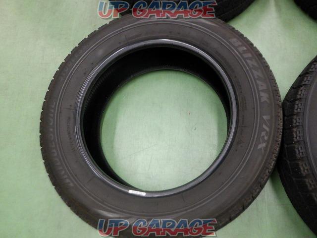 In stock in another warehouse / Please allow a certain date for stock confirmation. Set of 4 BRIDGESTONE
BLIZZAK
VRX-04
