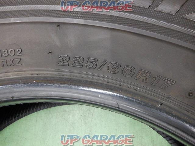 In stock in another warehouse / Please allow a certain date for stock confirmation. Set of 4 BRIDGESTONE
BLIZZAK
VRX-07