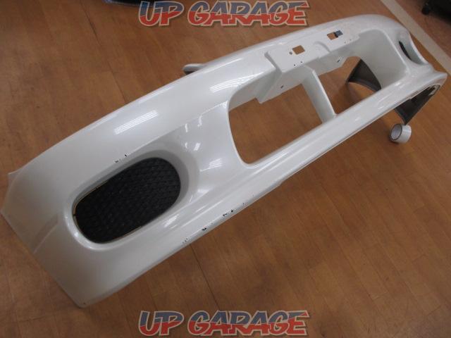 NISSAN
Sylvia / S15
Genuine front bumper
*There is a large bend due to storage*-02