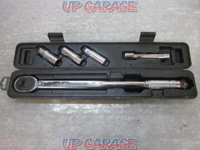 E-Value
Pre-set type torque wrench
ETR4-200-05