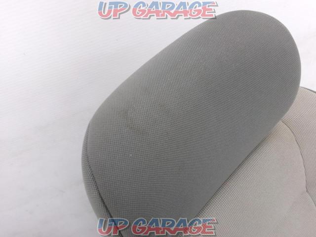 Nissan genuine
(NISSAN)
Clipper van genuine
Rear seat
Right and left
With rear seat base-02