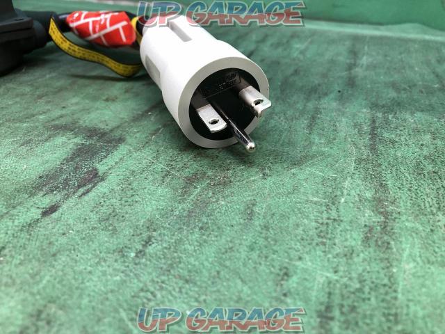 Nissan (NISSAN) genuine
[29690
6WX0A]
Reef
Manufacturer option electric vehicle EV charging cable (with control box)-06