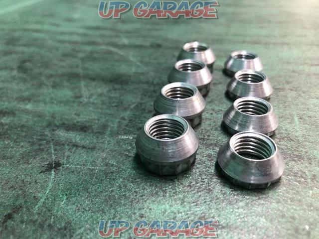 Unknown manufacturer mounting nut for width track
8 pieces-04
