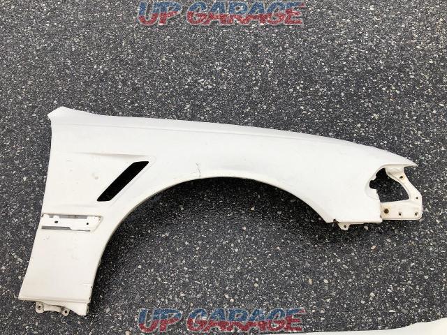 Unknown manufacturer Mark II (JZX100) front fender
Right and left-02