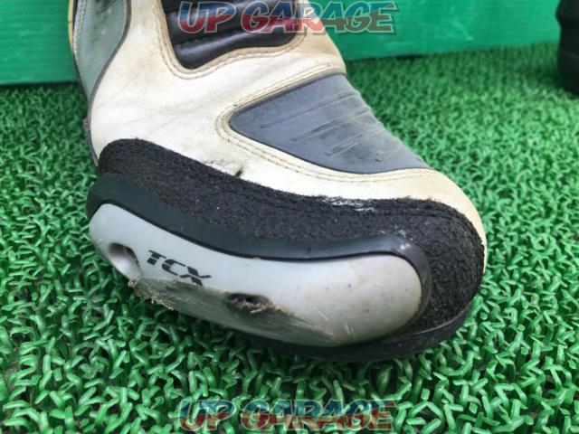 TCX
Racing boots-03