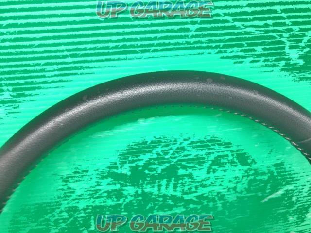 SUBARU
Genuine leather steering wheel-05