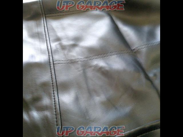 Unknown Manufacturer
Seat Cover-09
