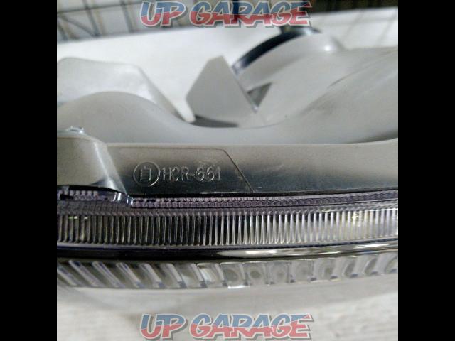 Wakeari
TOYOTA
Hiace
200 series
Genuine processed halogen head light-06