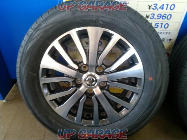 NISSAN
Serena / C26
Highway Star
Late version
Original wheel
+
YOKOHAMA
BluEarth
RV-02
Current Serena (C28) size with new domestic special price tires!-02