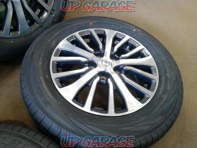 NISSAN
Serena / C26
Highway Star
Late version
Original wheel
+
YOKOHAMA
BluEarth
RV-02
Current Serena (C28) size with new domestic special price tires!-04