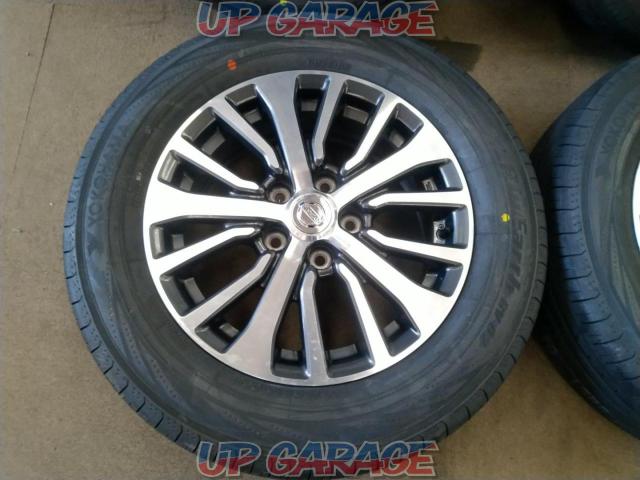 NISSAN
Serena / C26
Highway Star
Late version
Original wheel
+
YOKOHAMA
BluEarth
RV-02
Current Serena (C28) size with new domestic special price tires!-05