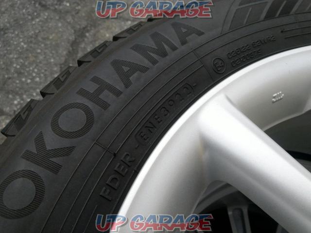 3TOYOTA
Estima genuine wheel + YOKOHAMA
ice
GUARD
iG60-07