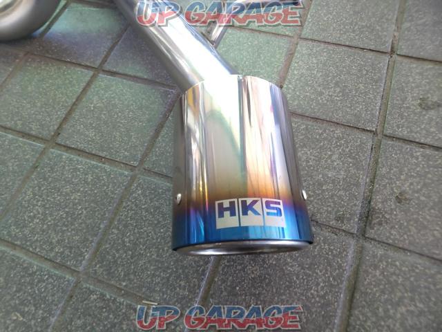 HKS
Hi-pewer
Stainless steel muffler that is as lightweight as SPEC-LIII titanium-09