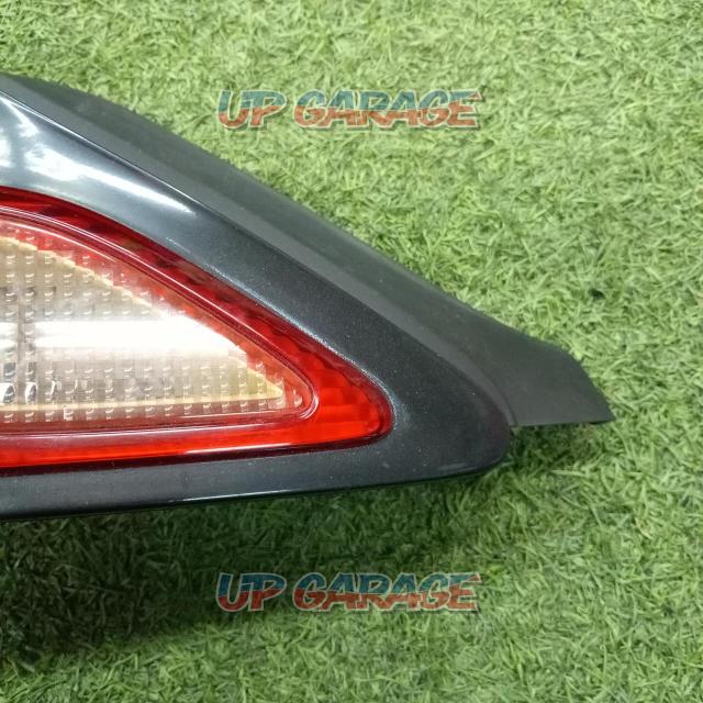 Nissan genuine tail lens (tail lamp) left and right set-05