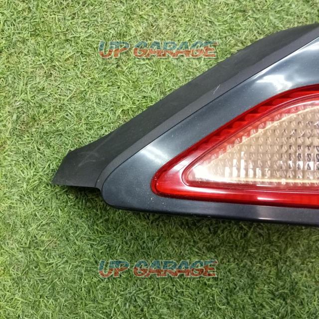 Nissan genuine tail lens (tail lamp) left and right set-06